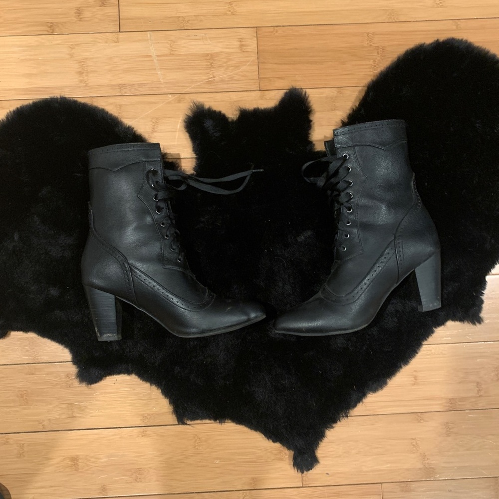 Dolls Kill Widow Boots